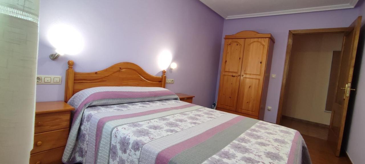 Apartamentos Casa Alvarina - Luarca Cortina Esterno foto